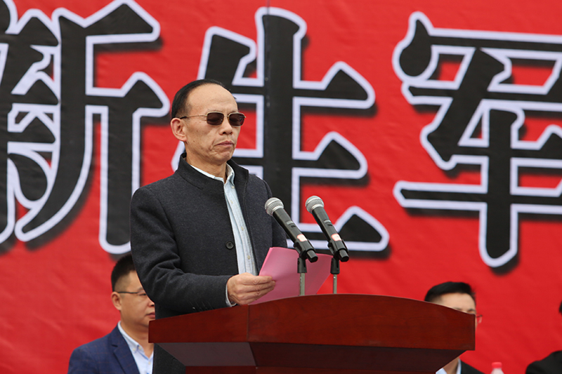 mk体育（中国）官方网站举行2020级新生军训结训暨开学典礼(图3)