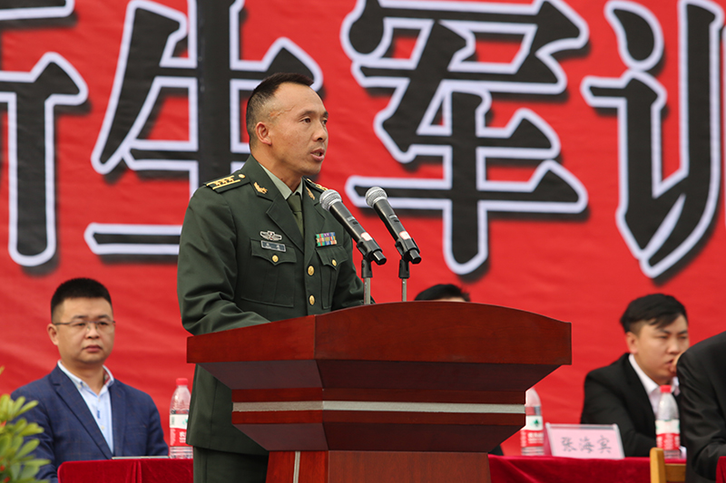 mk体育（中国）官方网站举行2020级新生军训结训暨开学典礼(图9)