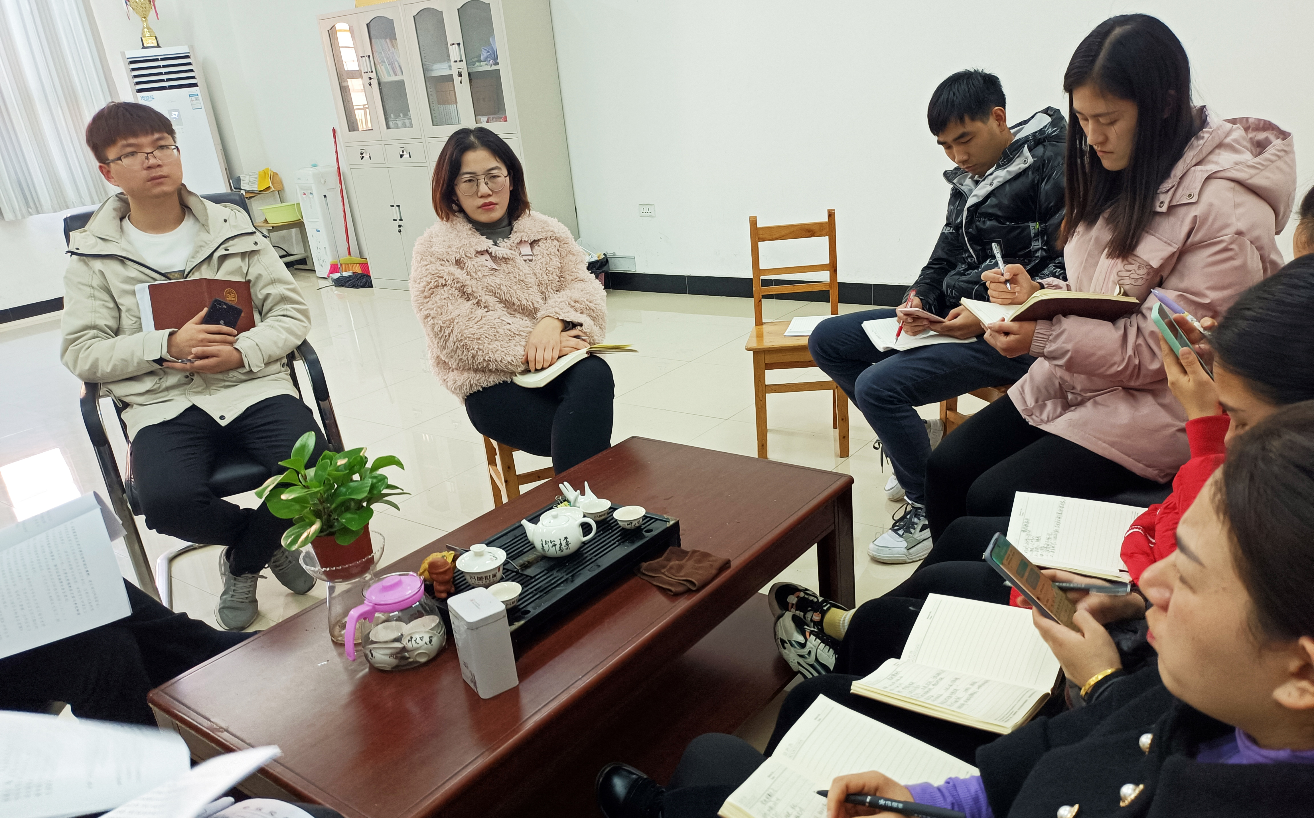 经济与管理学院召开2022届毕业生自主实习 工作部署会(图2) 经济与管理学院召开2022届毕业生自主实习 工作部署会(图2)
