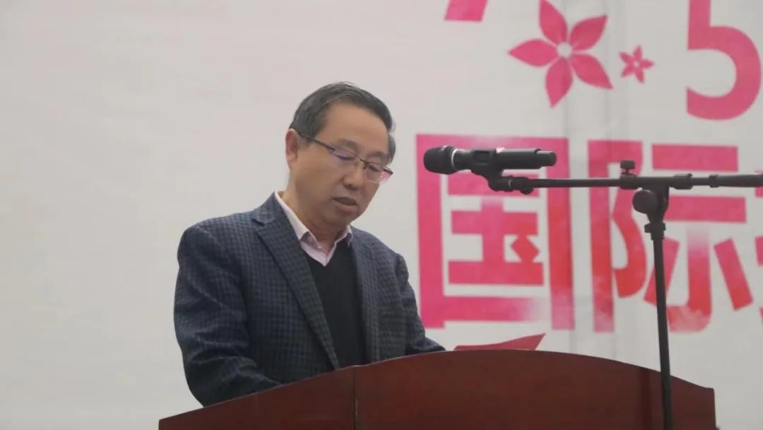 mk体育(中国)官方网站举行5·12国际护士节活动暨授帽仪式(图3) mk体育(中国)官方网站举行5·12国际护士节活动暨授帽仪式(图3)