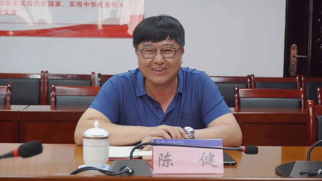 铜仁市政协到mk体育(中国)官方网站开展“走访委员企业、服务市场主体”调研活动(图5) 铜仁市政协到mk体育(中国)官方网站开展“走访委员企业、服务市场主体”调研活动(图5)