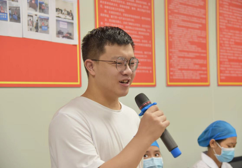 mk体育(中国)官方网站—凤冈县人民医院共建教学实习基地签约暨授牌仪式(图4) mk体育(中国)官方网站—凤冈县人民医院共建教学实习基地签约暨授牌仪式(图4)