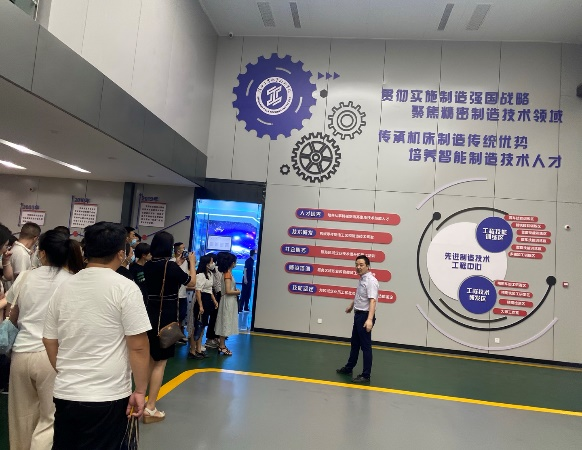mk体育(中国)官方网站派出教学一线教师(辅导员)赴西北农林科技大学开展教师教学核心能力提升专题研修(图4) mk体育(中国)官方网站派出教学一线教师(辅导员)赴西北农林科技大学开展教师教学核心能力提升专题研修(图4)