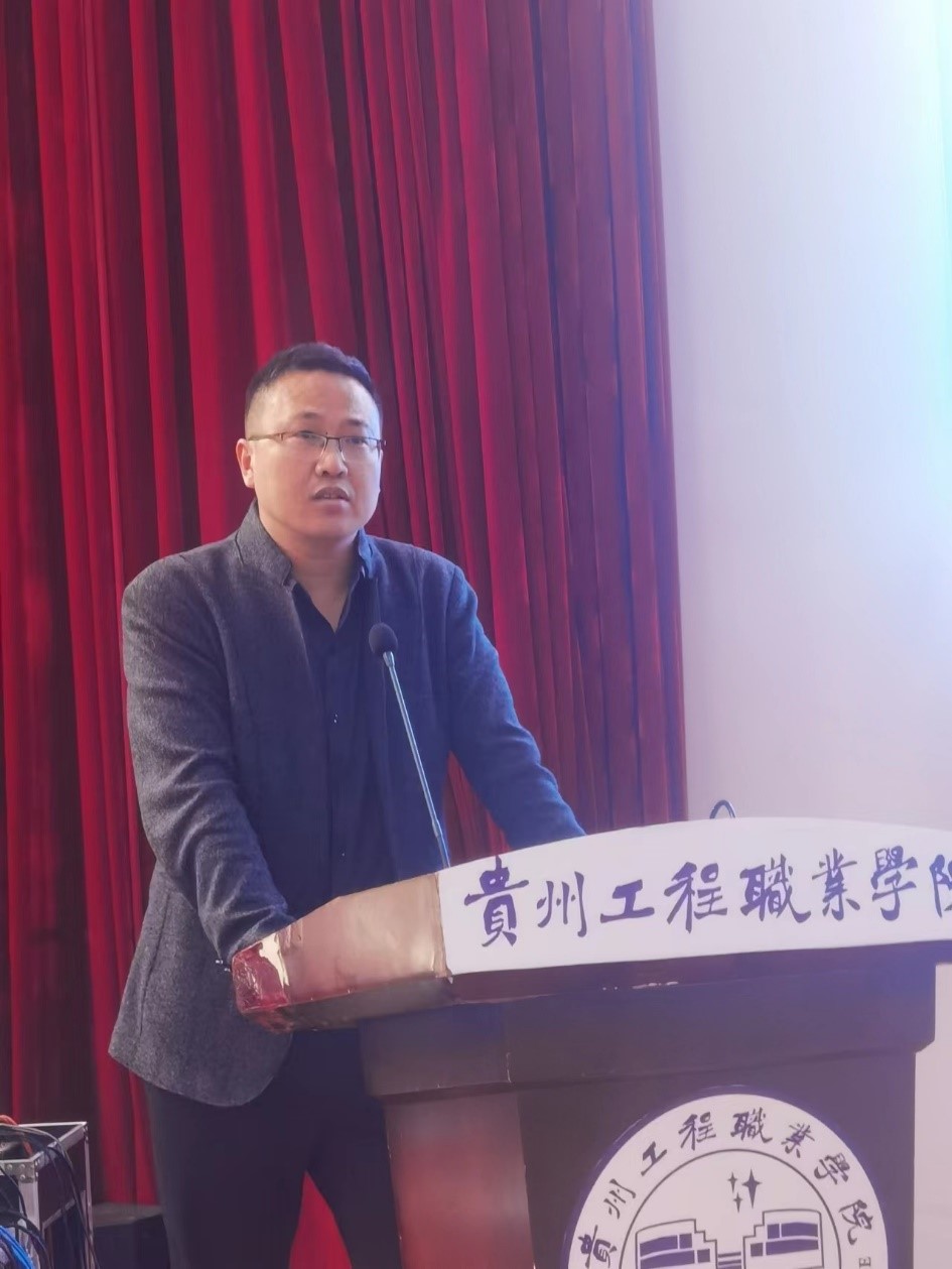 专家引领明方向,潜心科研促成长(图3) 专家引领明方向,潜心科研促成长(图3)
