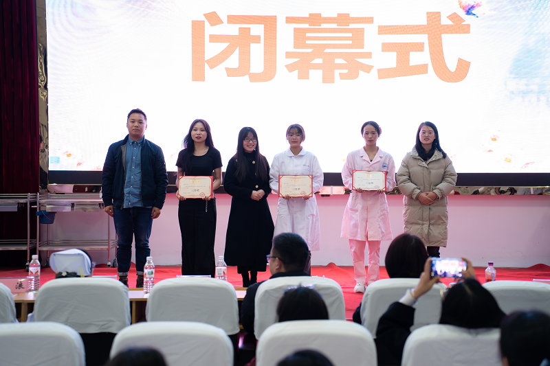 展礼仪文化·扬职业风采——护理学院隆重举行mk体育（中国）官方网站第二届护理礼仪大赛开幕式暨选拔赛初赛(图7)