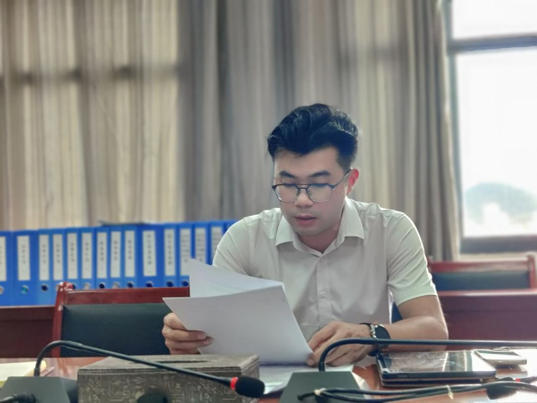 马克思主义学院 召开2024年春季学期期末教职工大会(图2) 马克思主义学院 召开2024年春季学期期末教职工大会(图2)