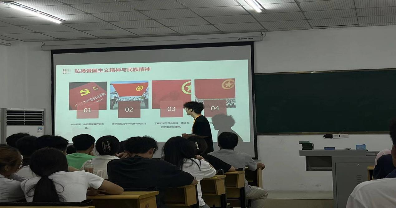 装备制造与信息技术学院召开青春奋进新时代奋力书写时代华章主题团课(图3) 装备制造与信息技术学院召开青春奋进新时代奋力书写时代华章主题团课(图3)