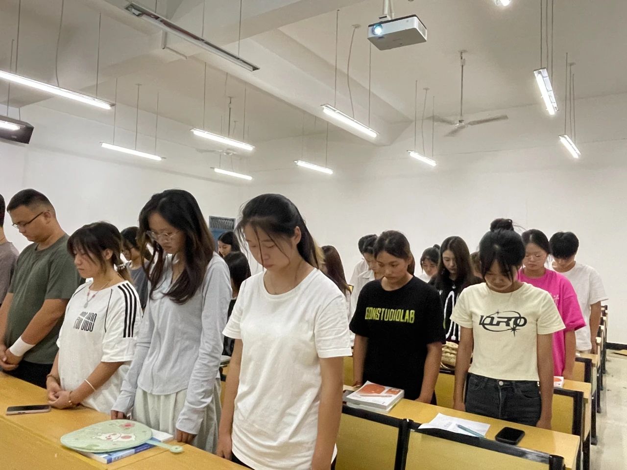 勿忘国耻 砥砺前行|药学院团总支主题教育活动(图2) 勿忘国耻 砥砺前行|药学院团总支主题教育活动(图2)