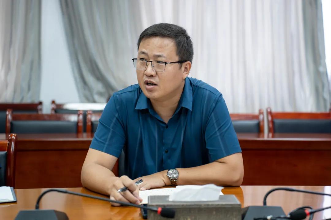 mk体育(中国)官方网站召开2025届毕业生岗位实习工作部署大会(图3) mk体育(中国)官方网站召开2025届毕业生岗位实习工作部署大会(图3)