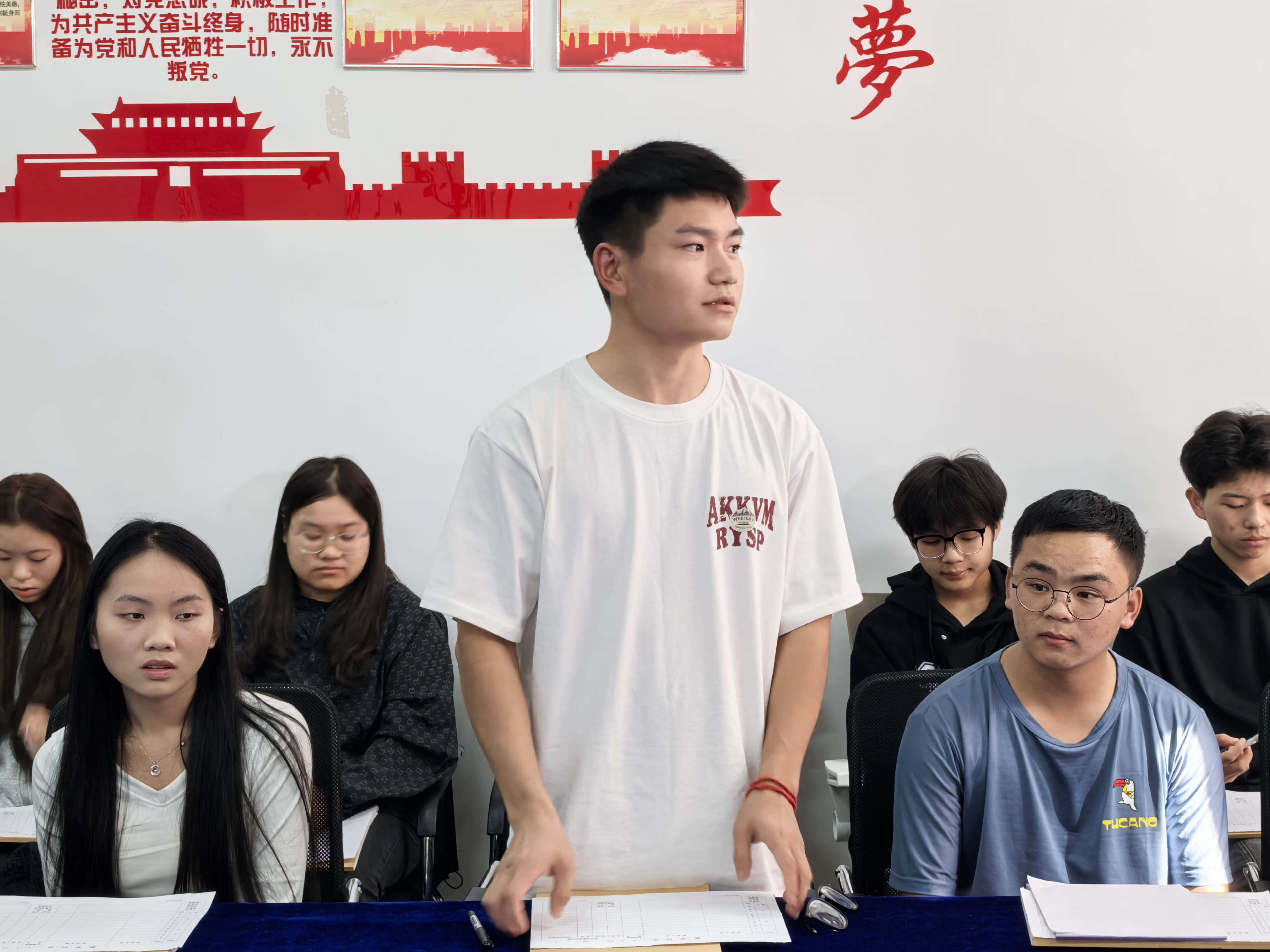 装备制造与信息技术学院召开教学日志填写培训会及学情调查(图4) 装备制造与信息技术学院召开教学日志填写培训会及学情调查(图4)