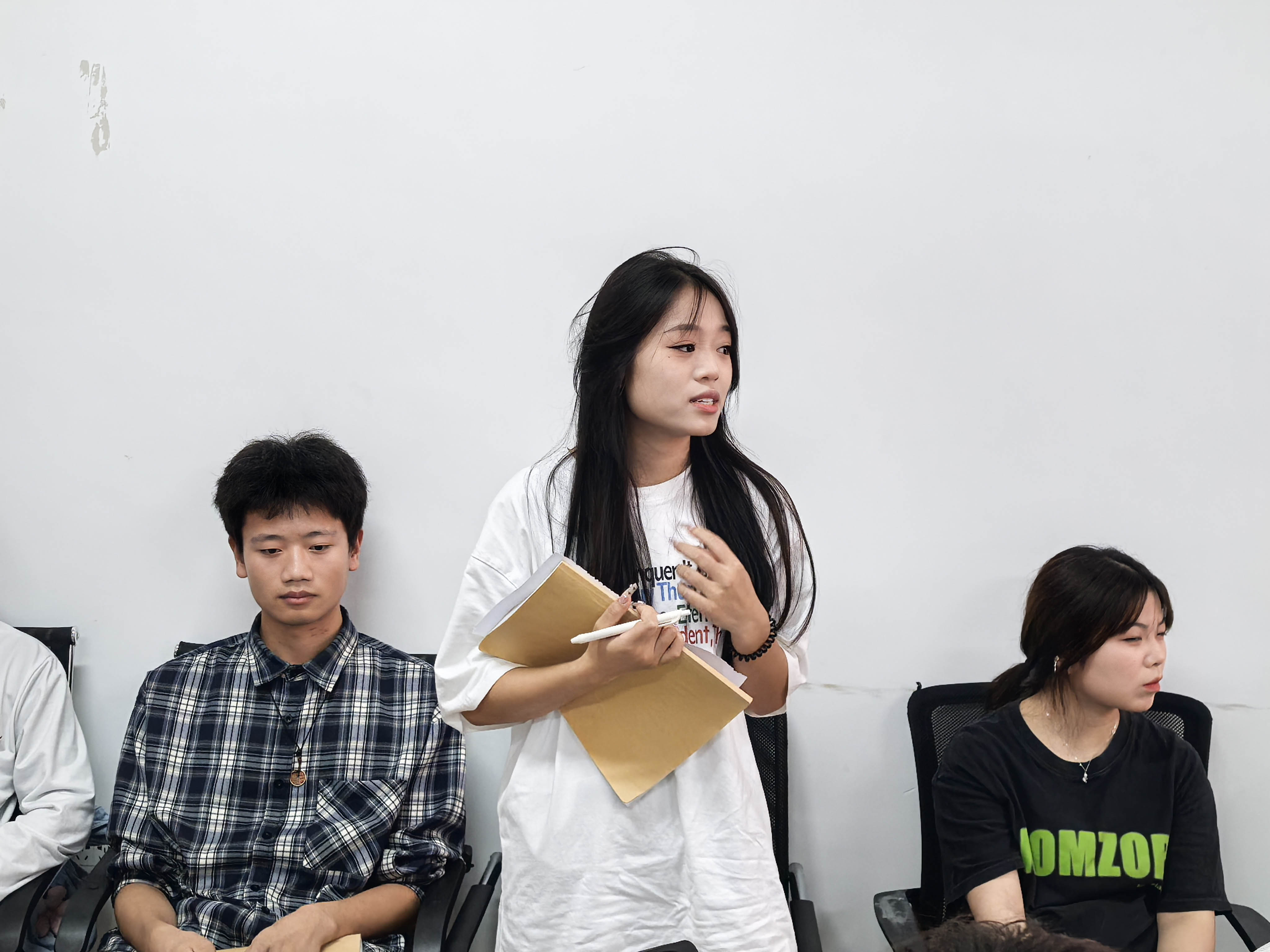 装备制造与信息技术学院召开教学日志填写培训会及学情调查(图9) 装备制造与信息技术学院召开教学日志填写培训会及学情调查(图9)