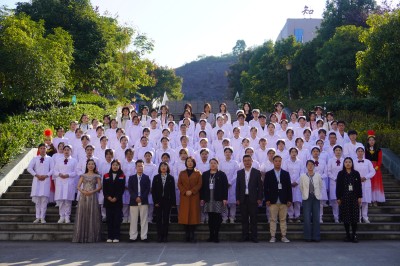 多元技能竞风采 健康护航谱新篇——护理学院成功举办mk体育(中国)官方网站首届“健康护航杯”技能大赛开幕式(图4) 多元技能竞风采 健康护航谱新篇——护理学院成功举办mk体育(中国)官方网站首届“健康护航杯”技能大赛开幕式(图4)