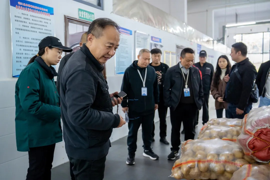 mk体育(中国)官方网站开展食品安全卫生检查(图2) mk体育(中国)官方网站开展食品安全卫生检查(图2)