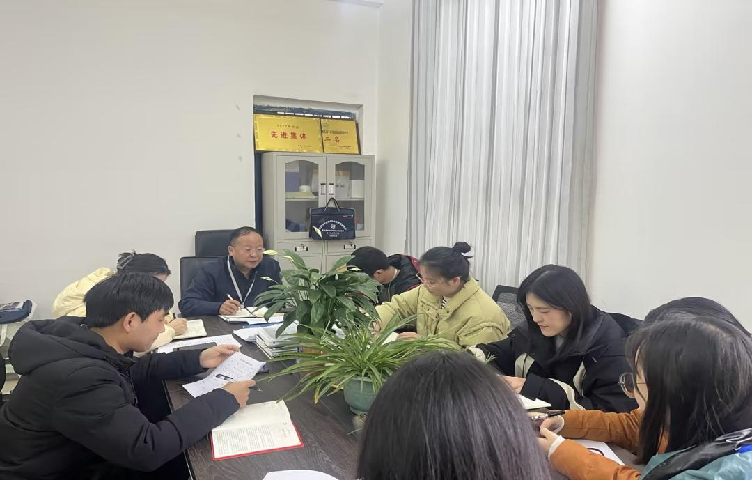 聚焦行为准则 提升育人实效(图1) 聚焦行为准则 提升育人实效(图1)